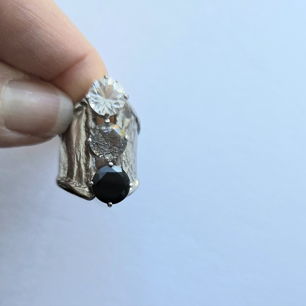 3 Stone Ring - image 2